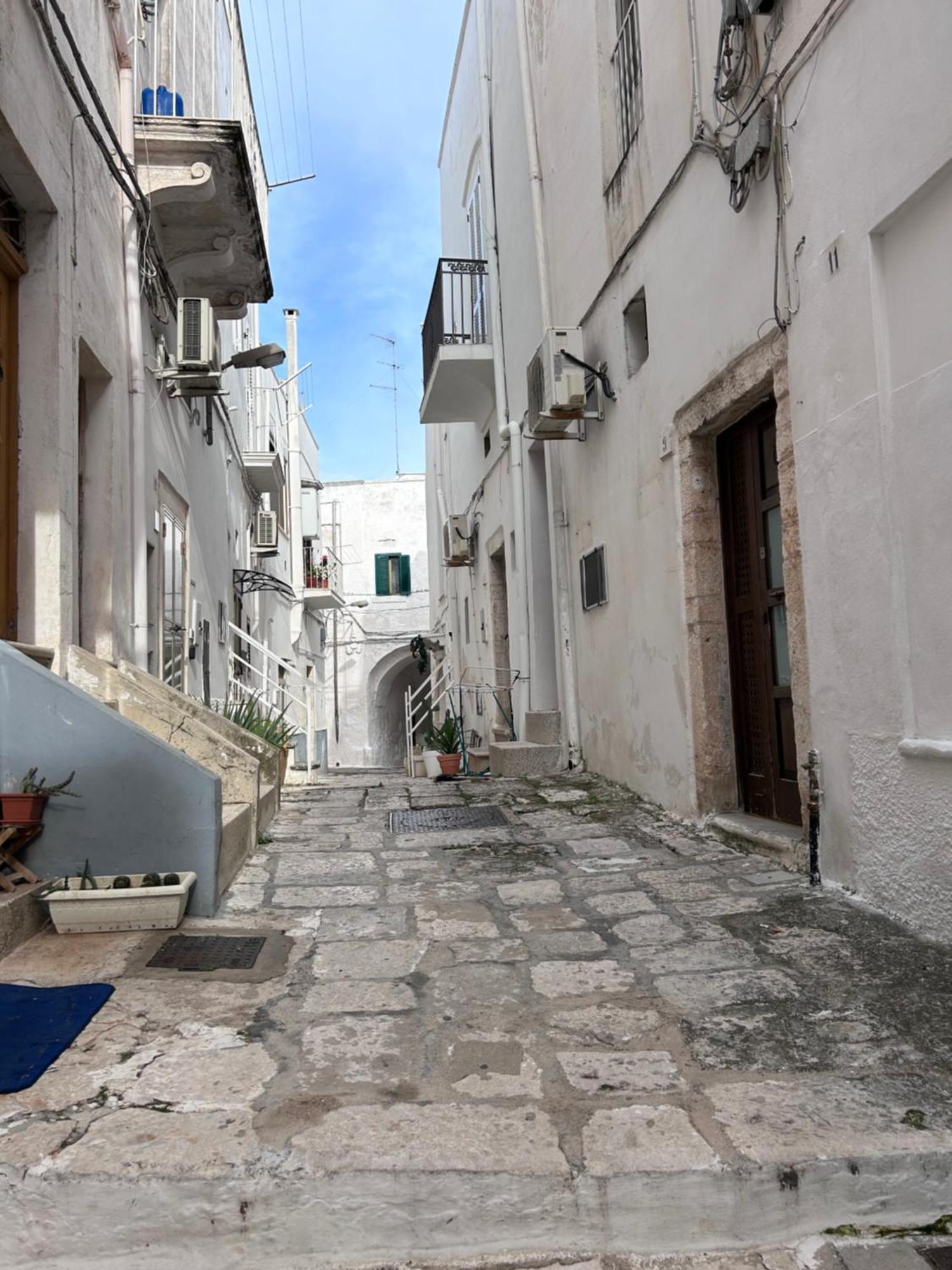 La 13 Guest House Ostuni Extérieur photo
