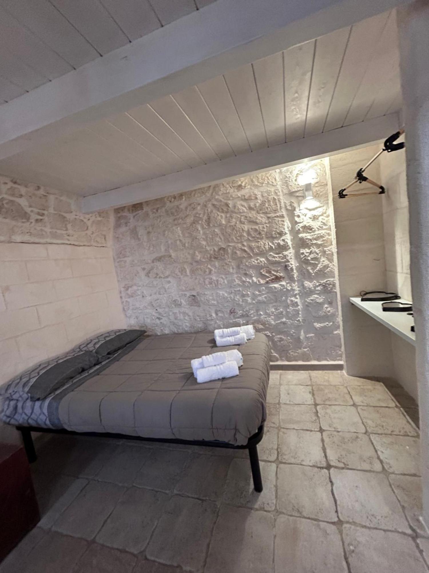 La 13 Guest House Ostuni Extérieur photo